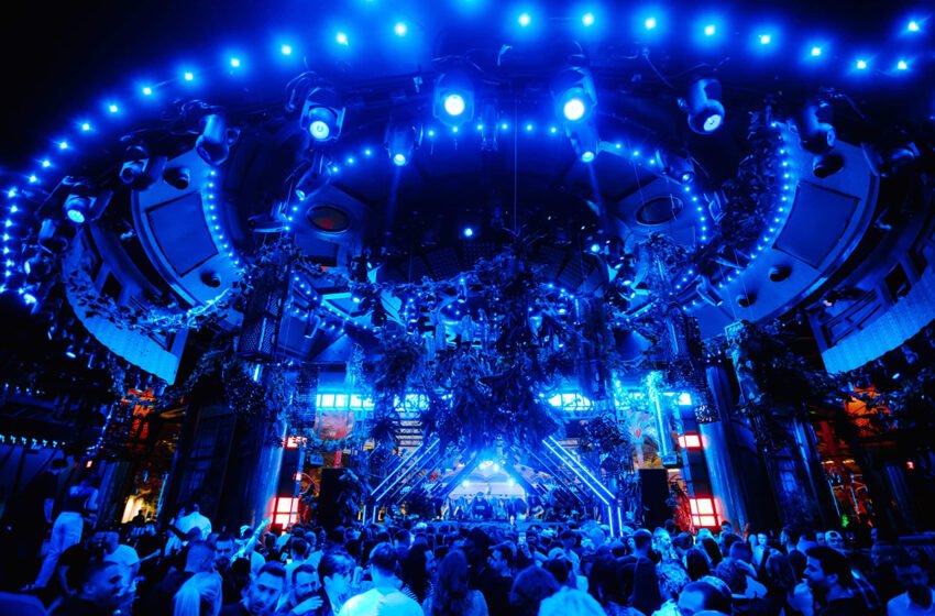 XS Nightclub